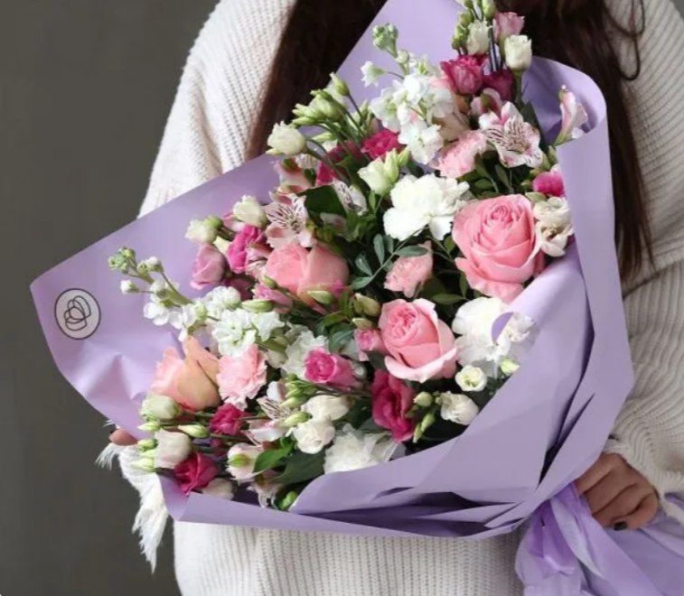 photo_5273725618061251479_x-1 Тренды цветочного рынка к 8 марта 2026