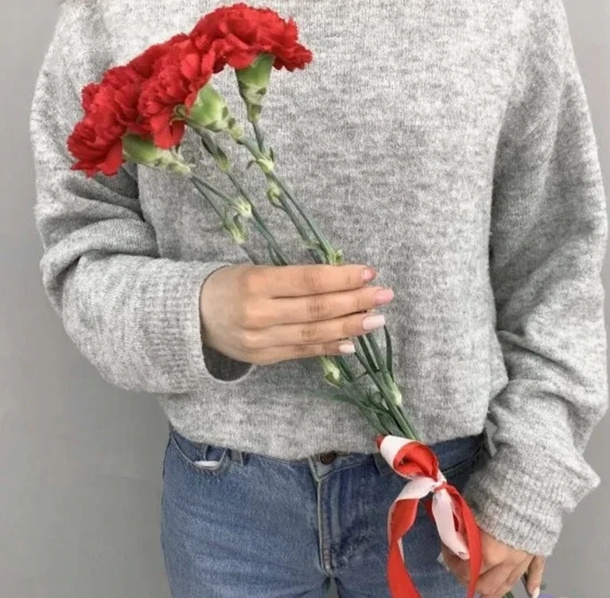 img_20260430_095642 Цветы на День Победы