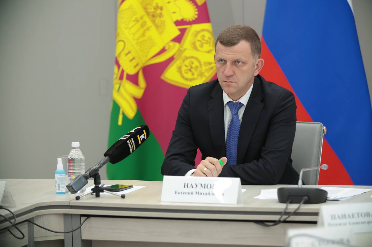 Депутаты Краснодара досрочно прекратили полномочия мэра Наумова