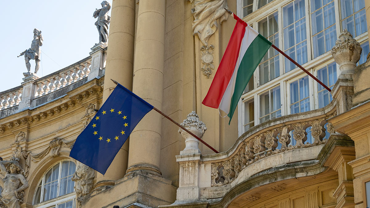 К 7 октября Венгрия сняла вето на технический этап переговоров Украины и Молдавии с ЕС