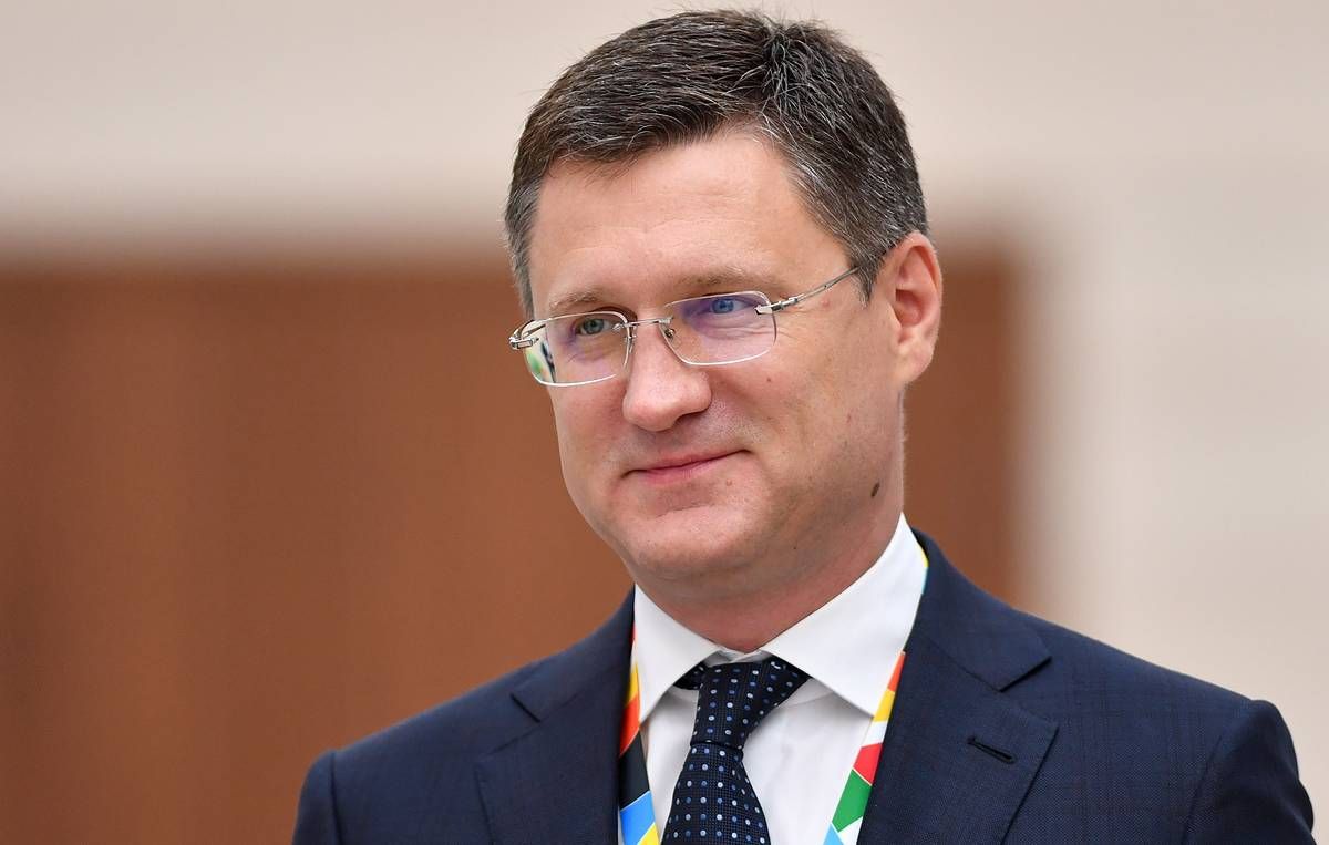 Новак сообщил о переговорах по поставкам российского дизеля