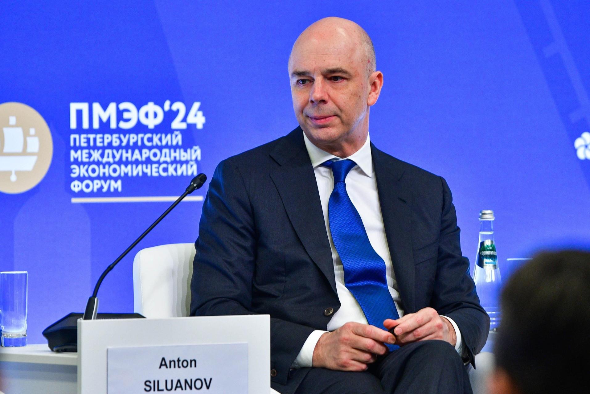 Мишустин предложил назначить Силуанова и Никитина вице-премьерами