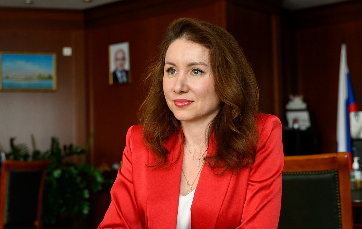 Комитет ГД единогласно поддержал Ирину Окладникову