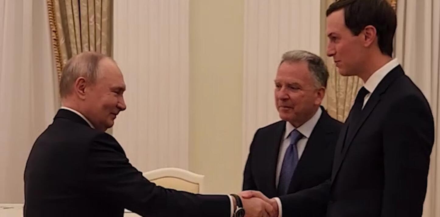 Кушнер подключился по видеосвязи к почти трехчасовой встрече Путина и Уиткоффа