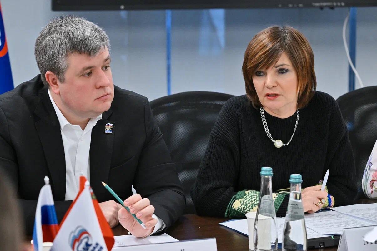 В Мособлдуме 22 октября предложили полностью запретить продажу вейпов