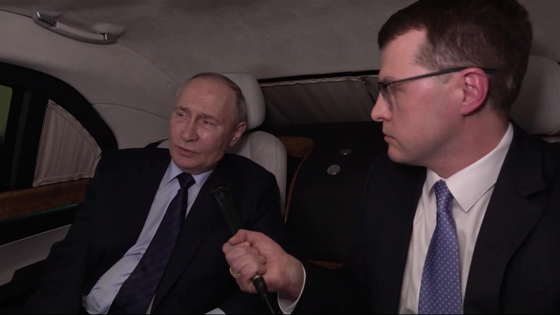Путин 25 октября связал обвинения России в беспорядках со слабостью ряда лидеров Европы