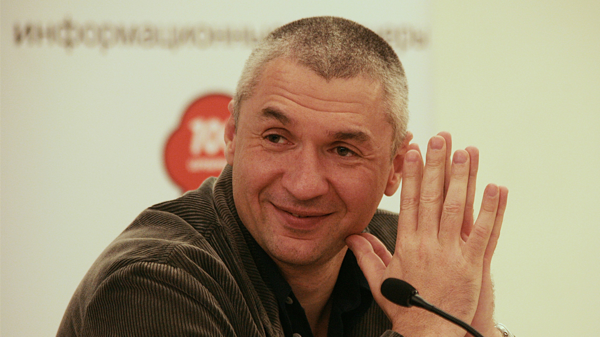 Михаил Липскеров написал сценарии «Самого маленького гнома» и «Волка и телёнка»